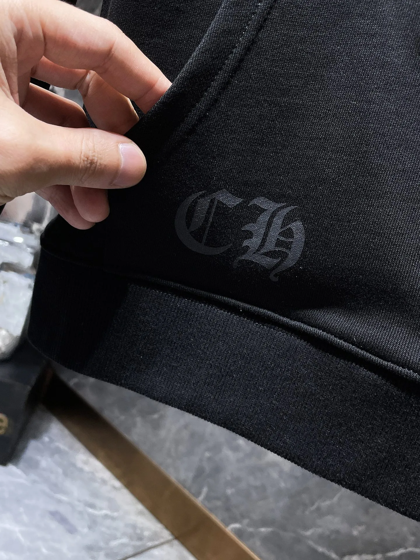 P250 Chrome Hearts Autumn and Winter 2025 Counter synchronization ❤️Details of the same style Chrome Hearts limited online hooded sweatshirt Improved customized version 1:1 high-gram weight high-quality fabric Recommended color: red Black Size: S, M, L, XL